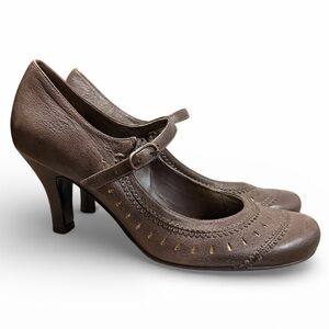 Antonio Melani Brown Leather Mary Jane Heels